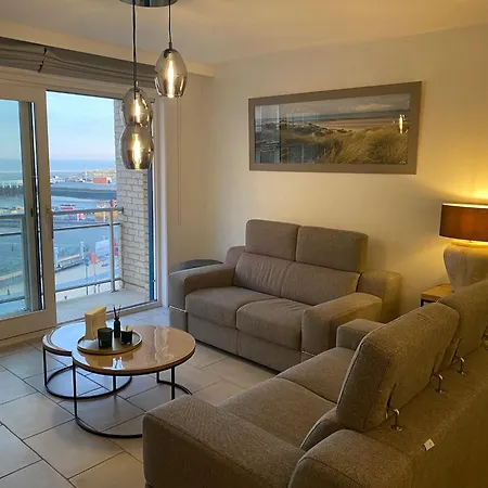 Apartment Nieuwpoort Near Marina, Cleaning Included